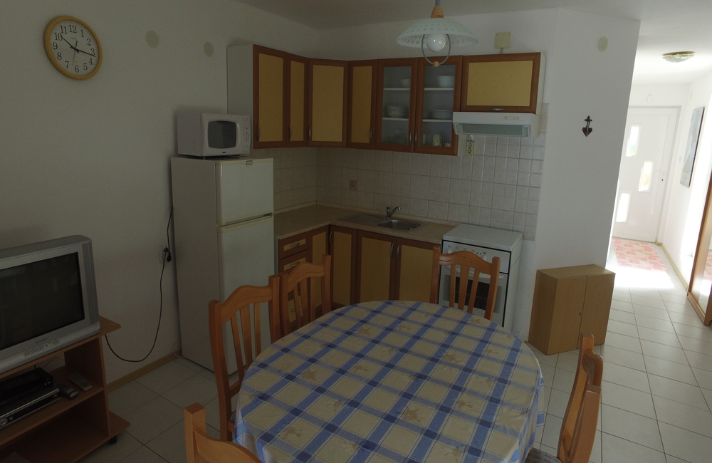 Apartment D1 Murter Croatia