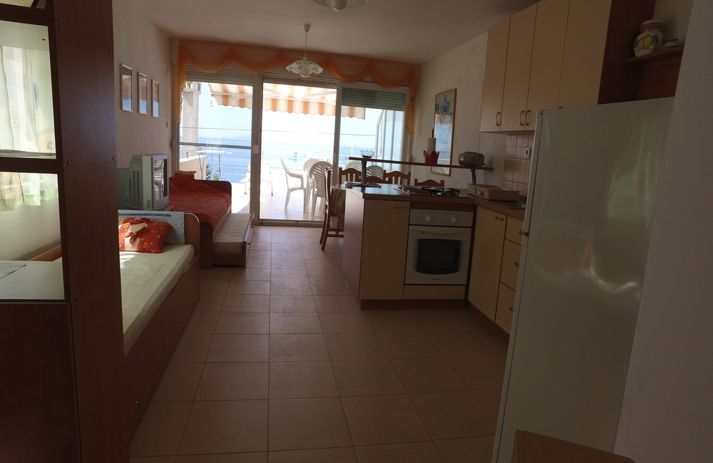 Apartment D2 Murter Croatia